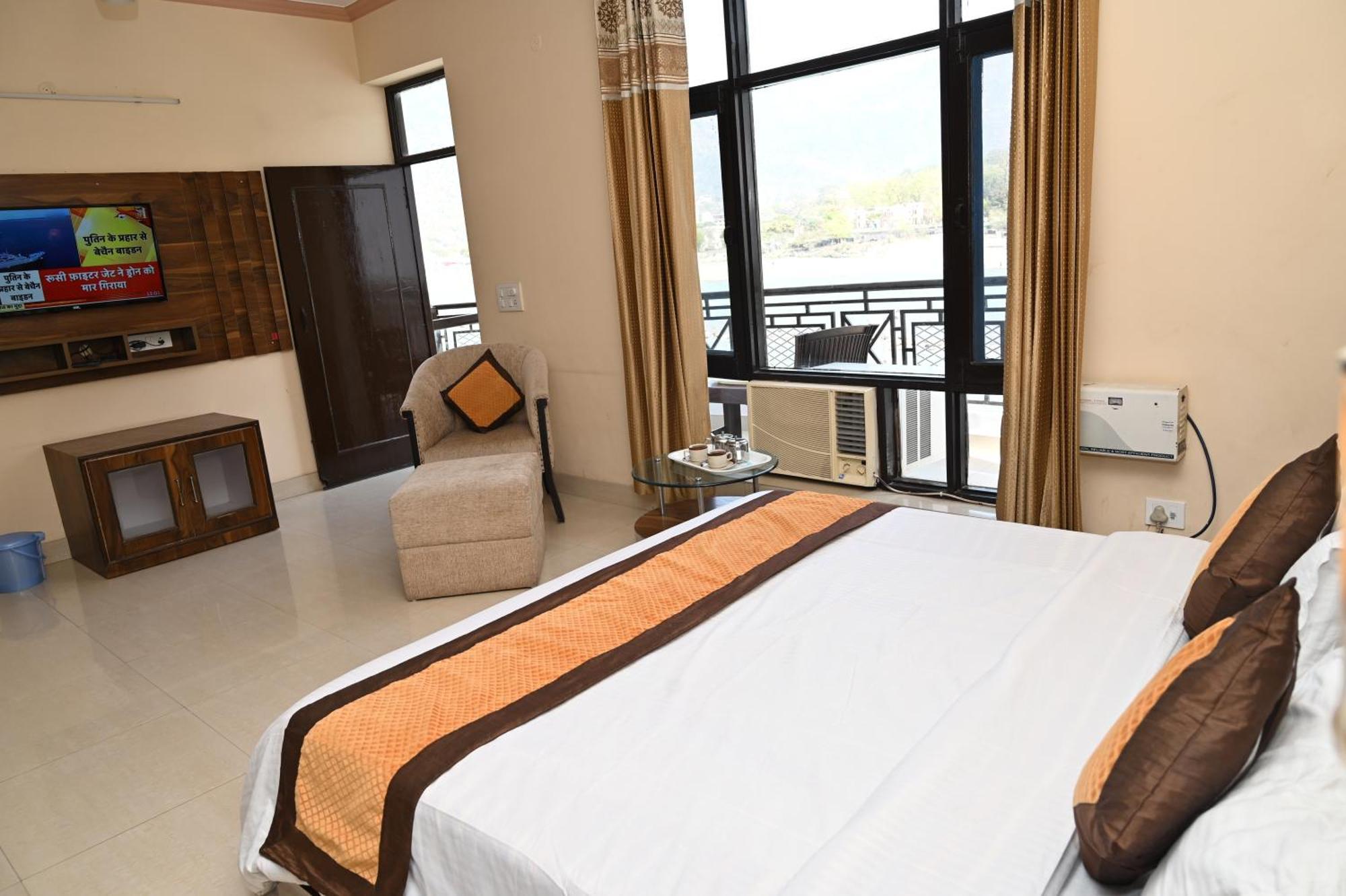 Hotel Prasanna Inn Рішикеш Екстер'єр фото