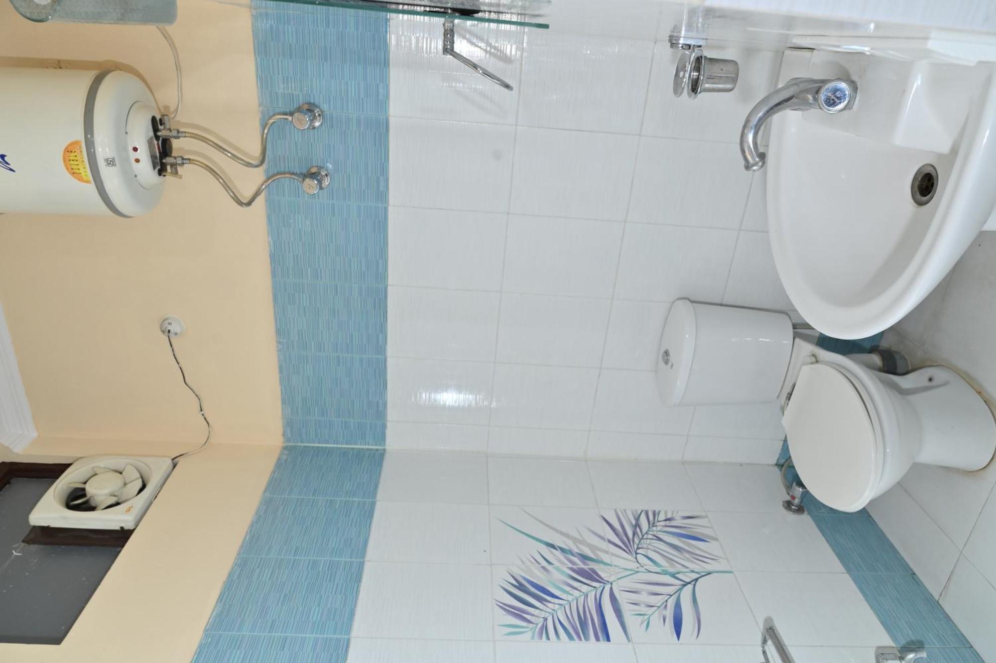 Hotel Prasanna Inn Рішикеш Екстер'єр фото